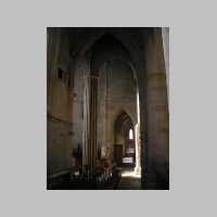 Transept, Photo by Ikmo-ned on Wikipedia.jpg